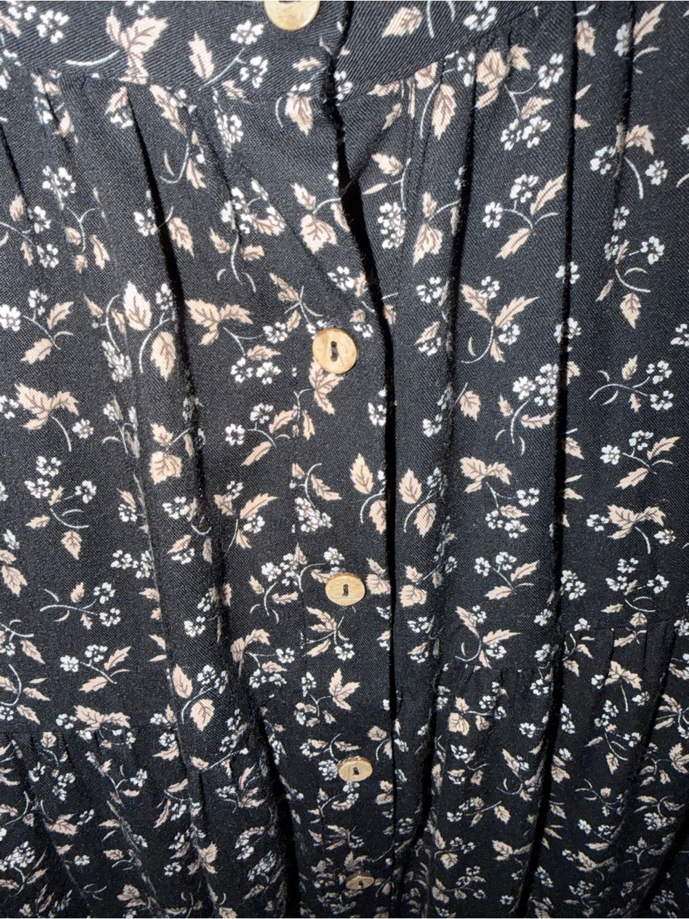 Rylee + Cru Woman’s Sazan Top And Skirt Dark Floral Set - Picture 3 of 6